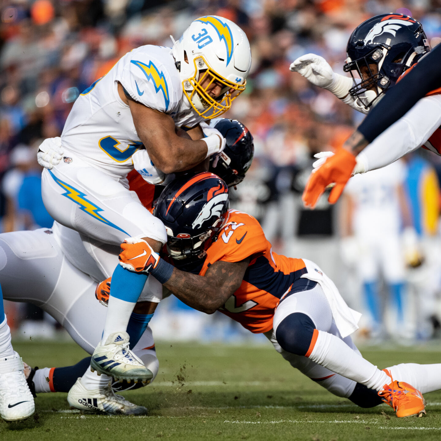 010923-sports-broncos 1.JPG